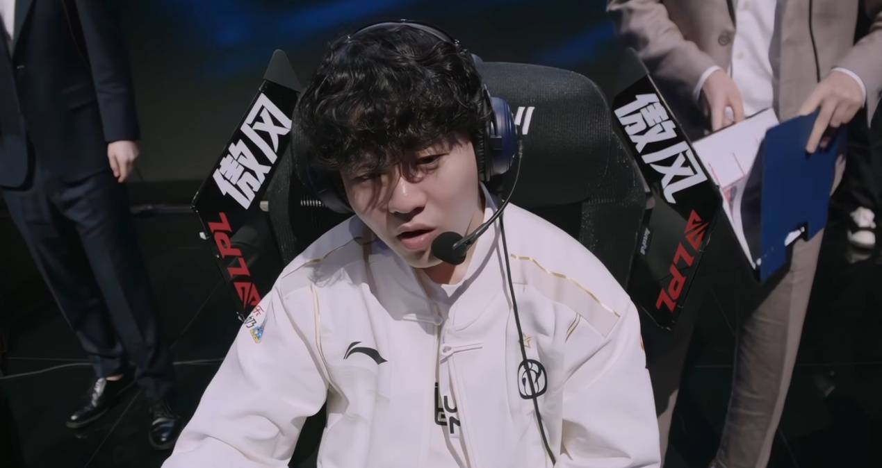 关于Rookie回归赛场,精彩发挥首场状态亮眼,拜仁观众沸腾!的信息 关于Rookie回归赛场,精彩发挥首场状态亮眼,拜仁观众沸腾!的信息